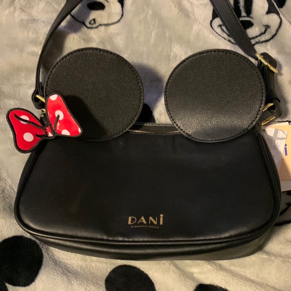 Dani x Disney crossbody bag